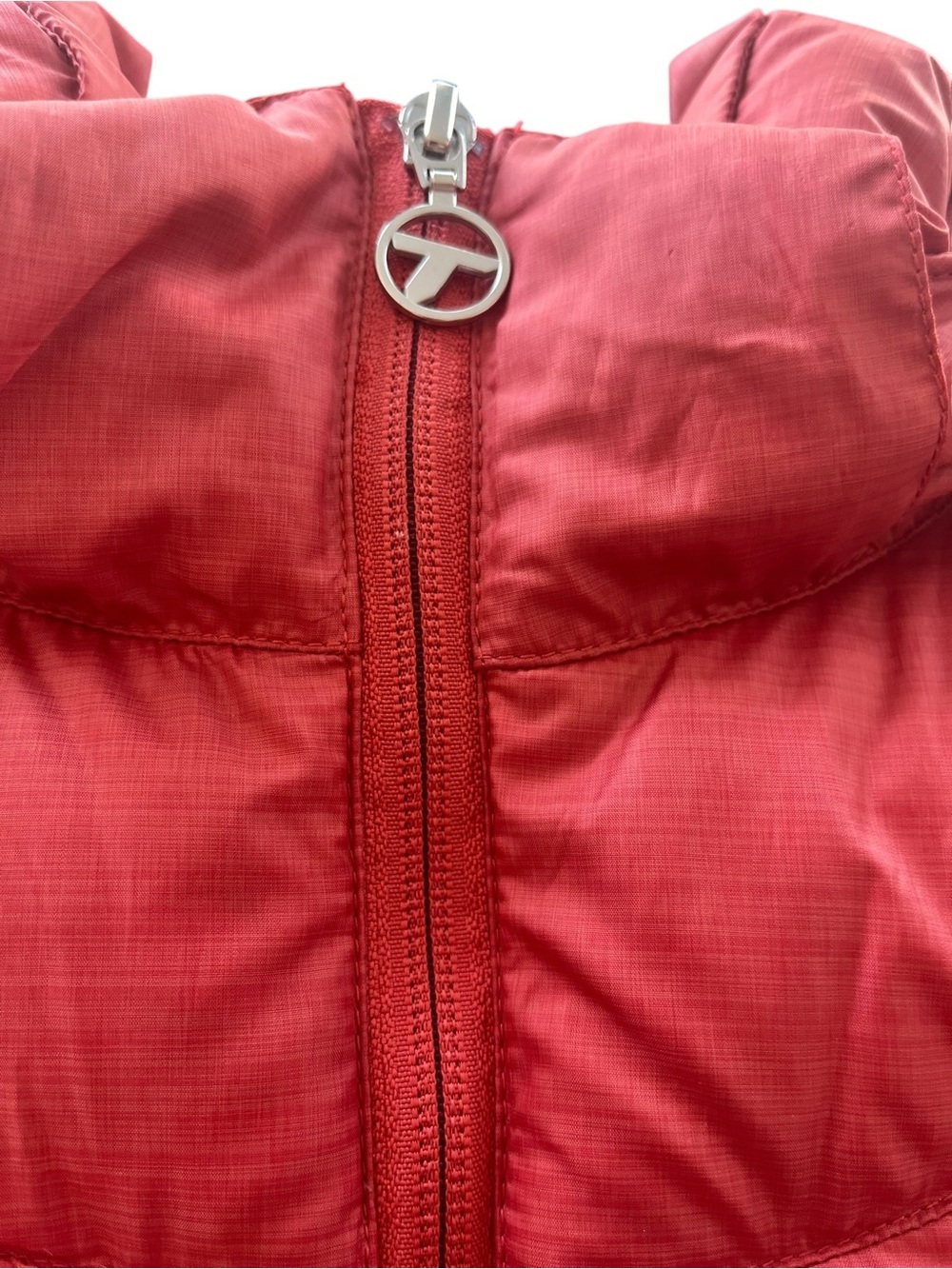 Columbia Titanium DOWN Puffer Vest Hooded Coral Salmon Women’s Large Hiking - Picture 6 of 11